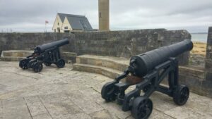 Cast-iron smooth-bore 24 pounder Blomefield Pattern guns, dating from 1820. The guns sit on English Heritage reproduction iron garrison carriages manufactured by Irons Brothers in 1984.