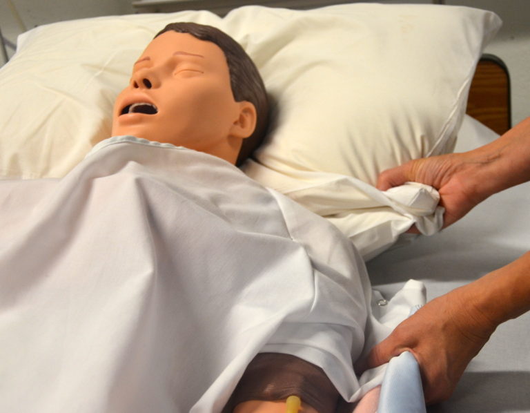 3.7 Types of Patient Transfers Transfers without Mechanical Assistive Devices Clinical