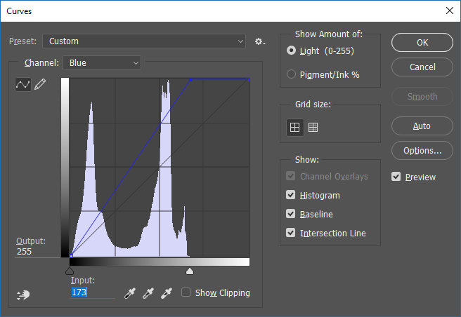 Screencapture of the Adobe® Photoshop® Curves adjustment dialog box, set to adjust the Blue channel.