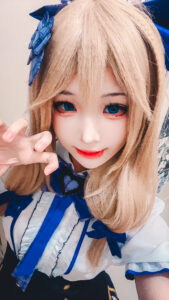 A picture of Xiao Le posted on the internet about her cosplay content