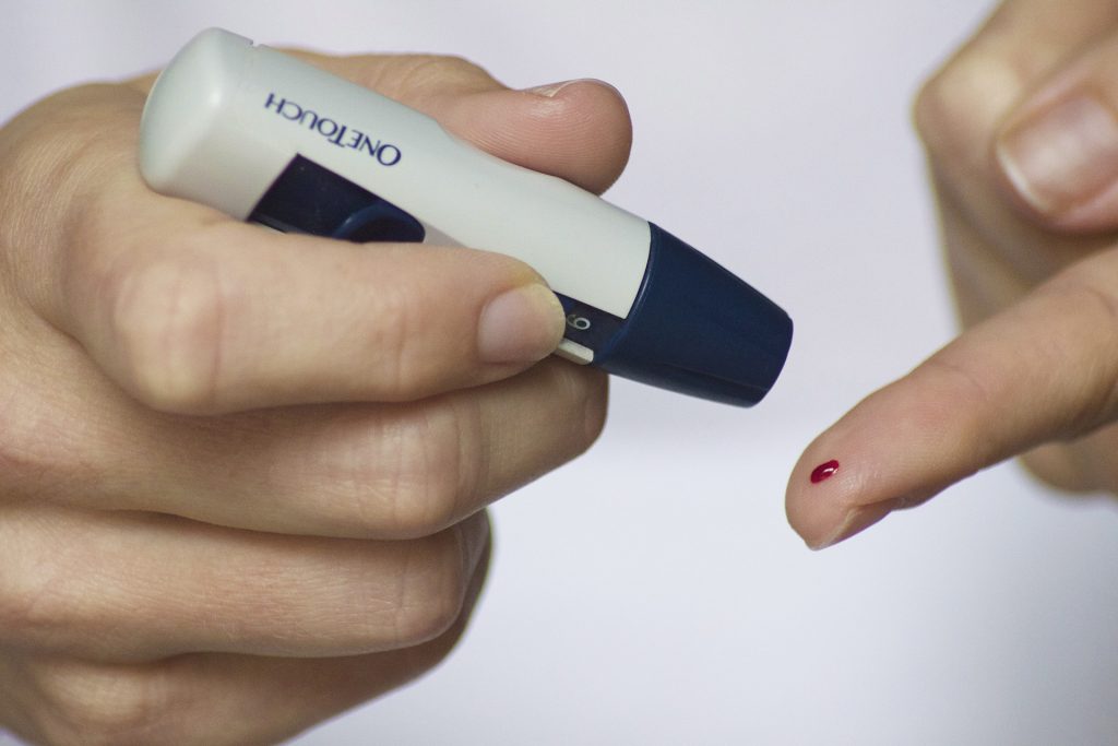 Measuring blood glucose levels