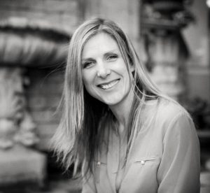 Heather Neale Furneaux headshot