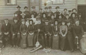 The Salvation Army was one of many social reform movements that included a strong religious element. Organized in ranks, the "Sally Ann" exemplifies the crusading zeal of some of these movements. The Rat River Salvation Army band, 1898. https://commons.wikimedia.org/wiki/File:Canada._Rat_Portage_Salvation_Army_Band,_Ontario,_1898.jpg