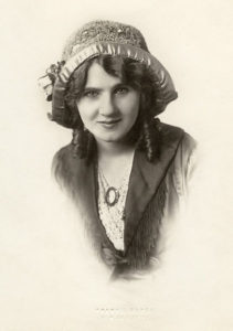 The daughter of a vaudevillian, Hamiltonian Florence Lawrence is often described as the first "movie star."
