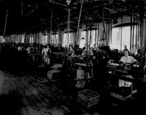 Mechanization and systematic organization of the workplace were defining features of deskilling in industrial settings. Women in war production at Canadian General Electric, Peterboro, ca.1914-18. Credit: Canada. Dept. of National Defence/Library and Archives Canada/PA-024490