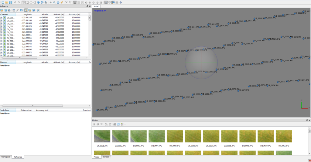 Screenshot showing the main scree of agisoft photoscan professional with 83 UAS photos lined up along their original flight path