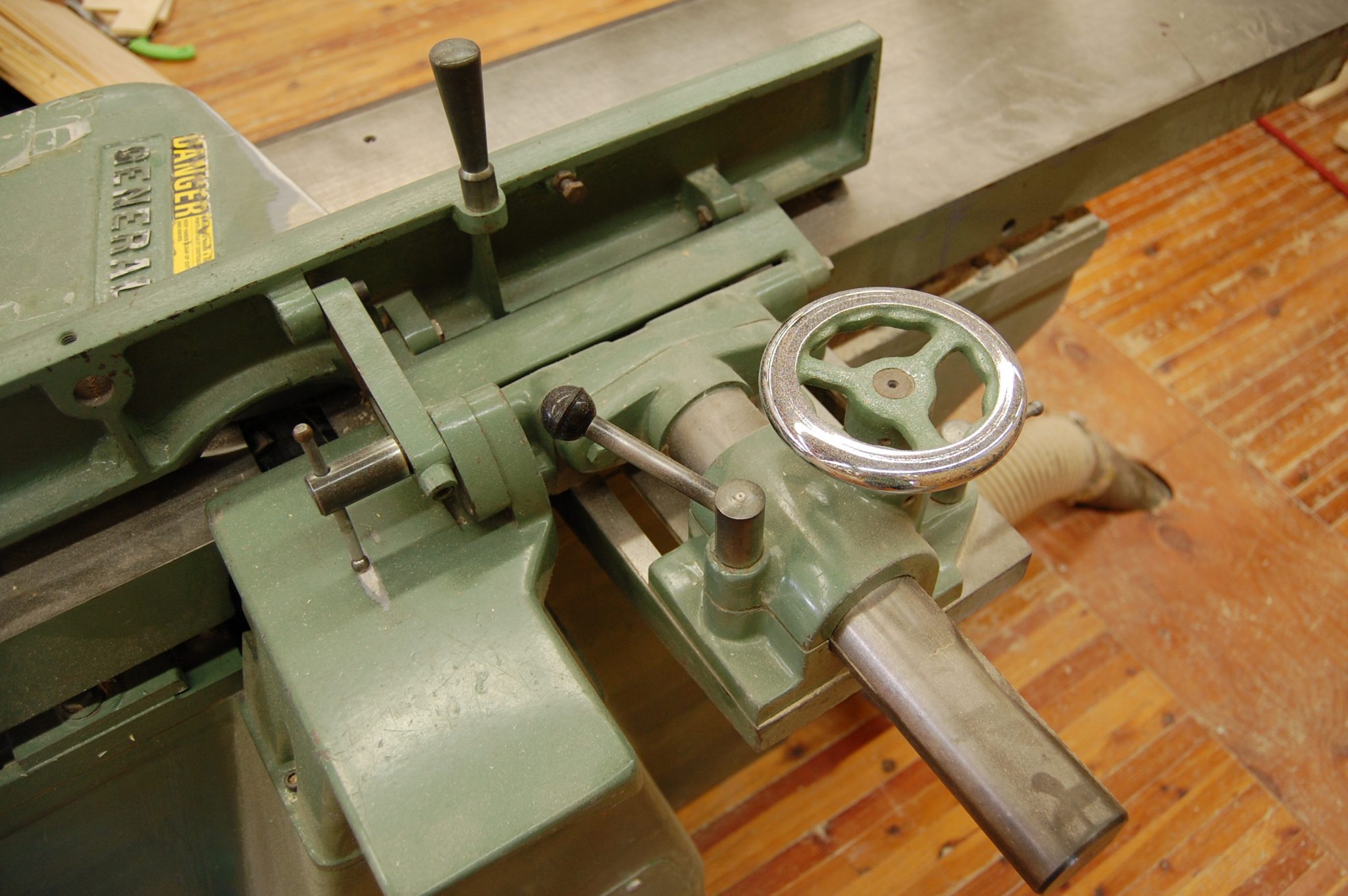 Parts of the Jointer Woodworking Machinery
